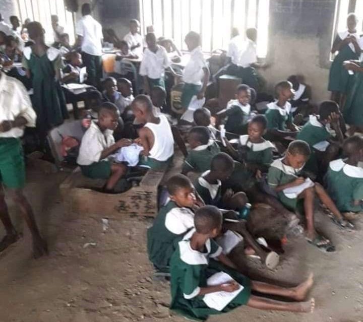 Cross River State Children Learn Under Terrible Condition